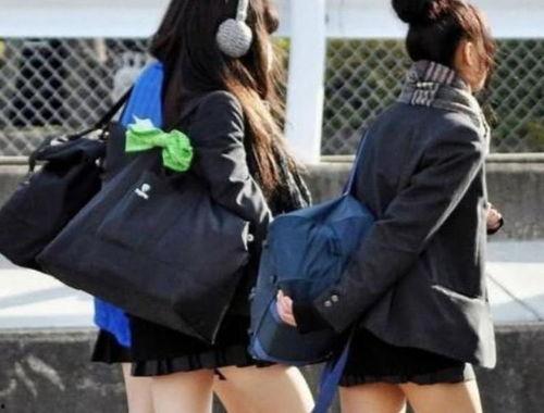 日本住店女孩,揭秘异国他乡的青春生活