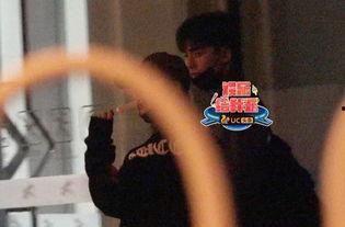 被女朋友爆料的视频,女友揭露惊人真相，网友热议不已！